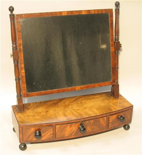 Appraisal: REGENCY MAHOGANY DRESSING MIRROR Early th century the rectangular mirrorplate