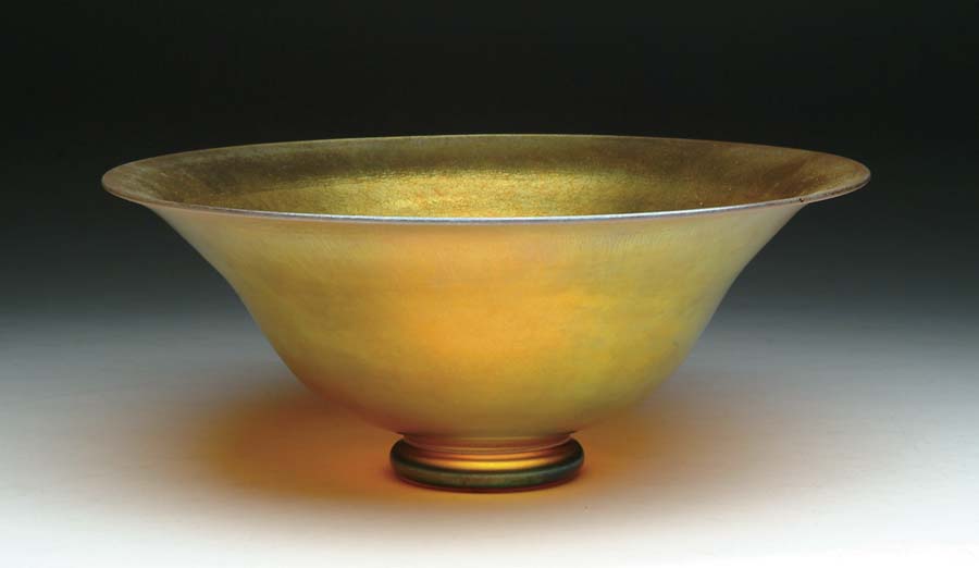 Appraisal: STEUBEN GOLD AURENE BOWL Wonderful large Steuben bowl features iridescent