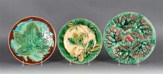 Appraisal: Etruscan majolica plate Sarreguemines Majolica plate and an unmarked Majolica