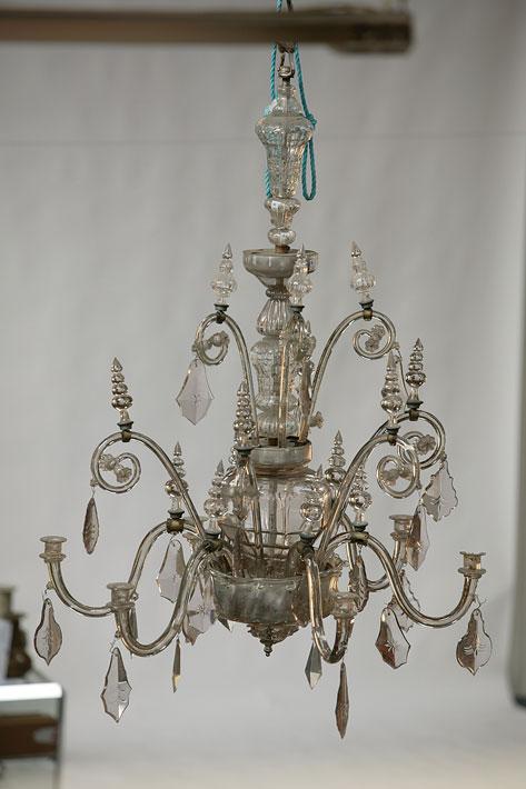 Appraisal: A FINE NORTH EUROPEAN CLEAR GLASS CHANDELIER with an elaborate