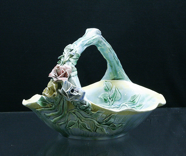 Appraisal: An Albaware Australian pottery flower vase in green and brown