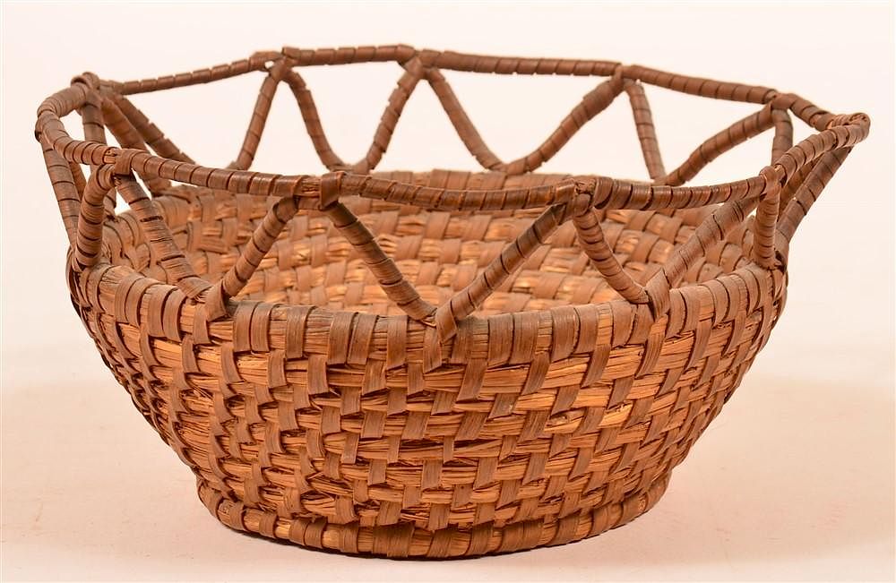 Appraisal: Pennsylvania Rye Straw Coil Basket Pennsylvania th Century Rye Straw