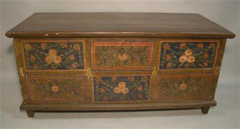 Appraisal: TRANSYLVANIAN PAINTED IMMIGRANT PEASANT'S CHEST the hinged rectangular top opening