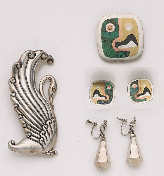 Appraisal: A collection of Mexican sterling silver and silver jewelry Los