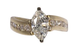 Appraisal: Diamond and k yellow gold ring Diamond and k yellow