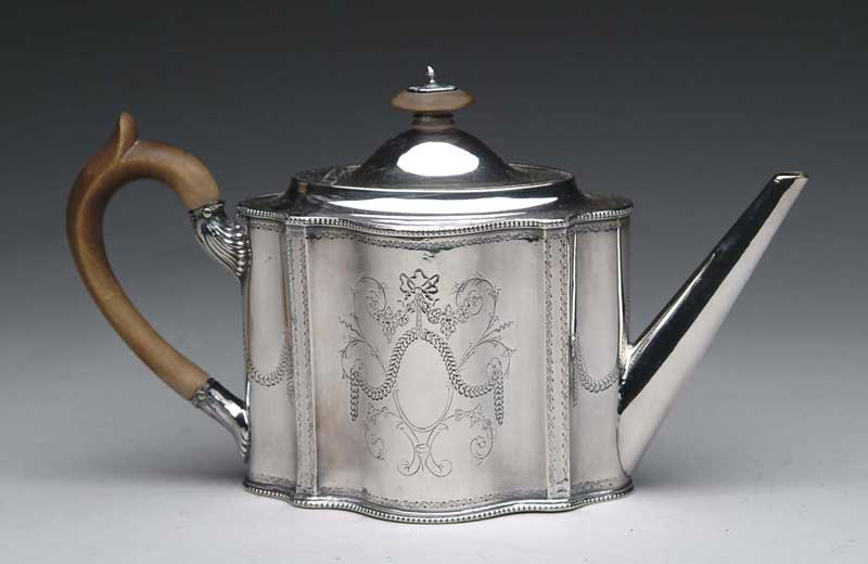 Appraisal: FINE SHEFFIELD SILVER PLATED TEAPOT The Federal period pot with