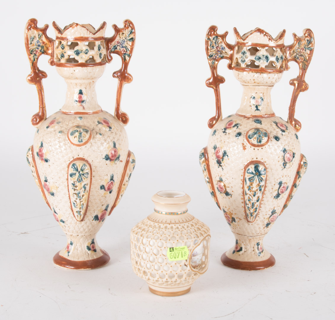 Appraisal: b Assortment of pottery including pair of English urns and