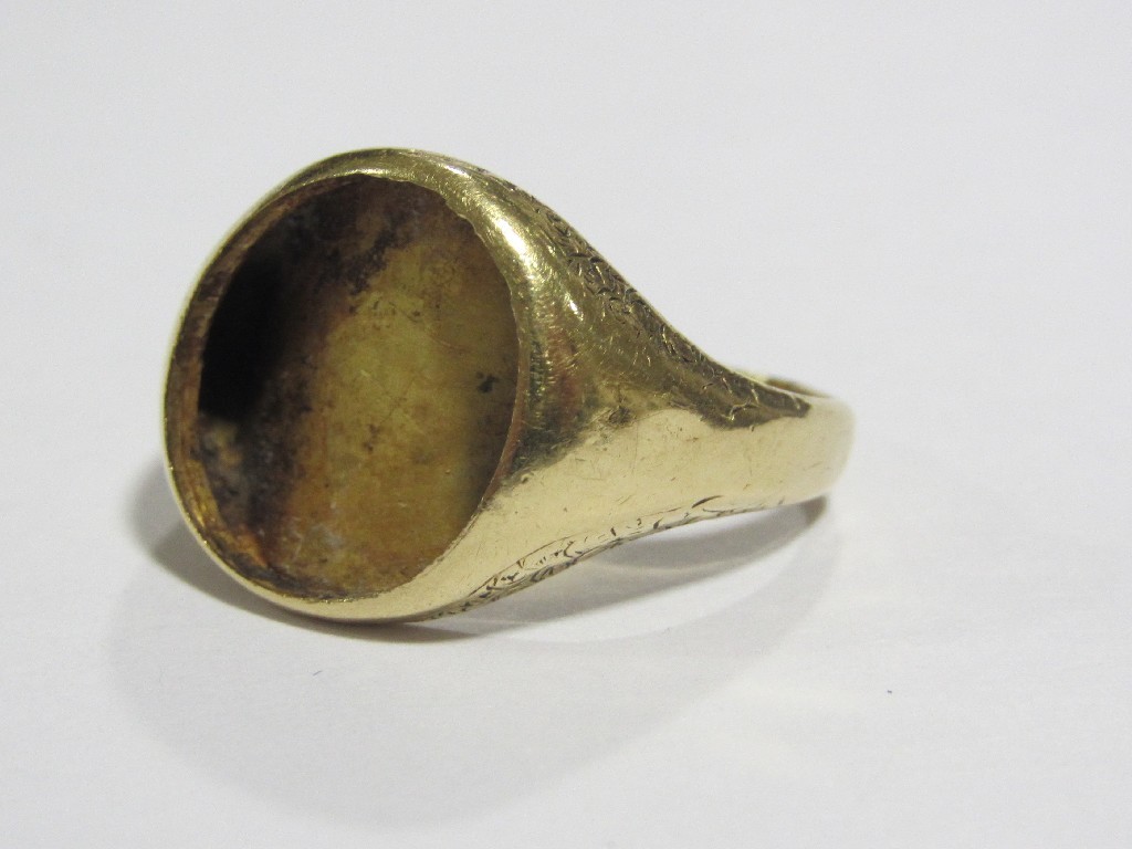 Appraisal: Yellow metal dress ring Approximately gms