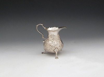 Appraisal: A George II silver cream jug by Richard Kersill London