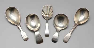 Appraisal: Five English silver caddy spoons most lacking city mark oval