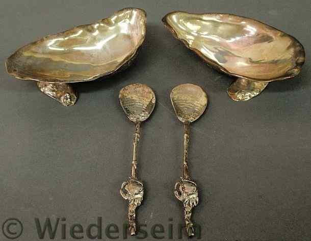 Appraisal: Pair of sterling silver oyster shell form seafood dishes l