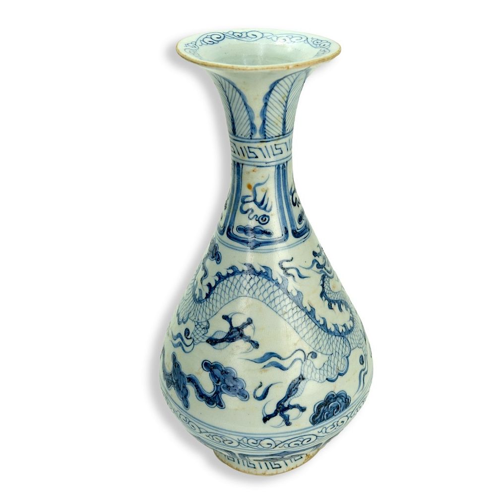 Appraisal: Chinese Vase Chinese Blue and White Porcelain Dragon Bottle Vase