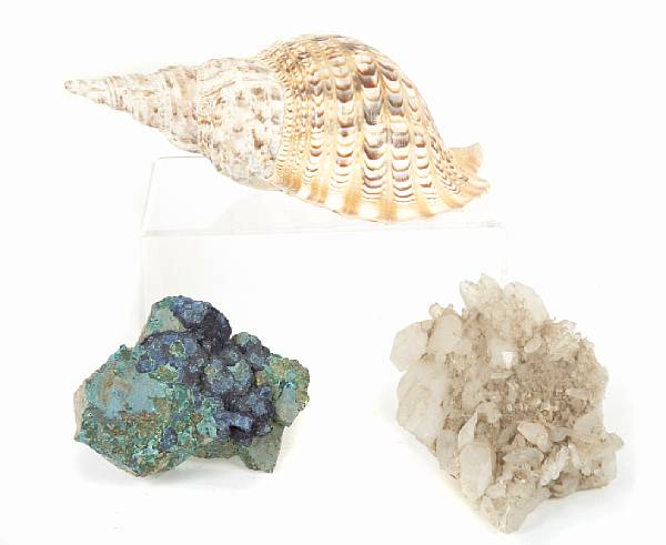 Appraisal: A miscellaneous group of natural history items including three azurite