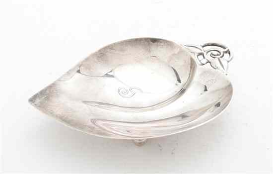 Appraisal: An American Sterling Silver Dish Tiffany Co of heart shape