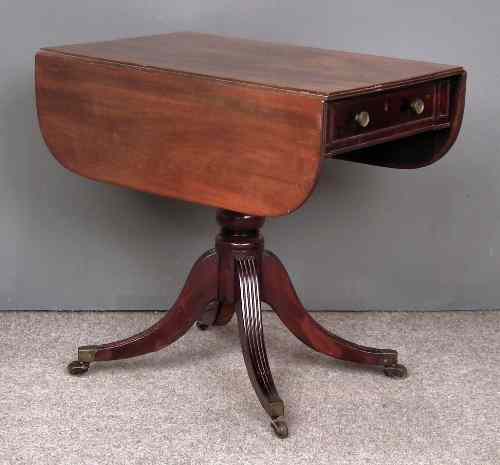 Appraisal: A George III mahogany Pembroke supper table with D-shaped flaps