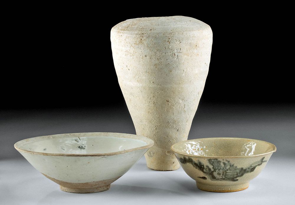 Appraisal: Group of Chinese Song Dynasty Pottery Vessels Originally Listed At