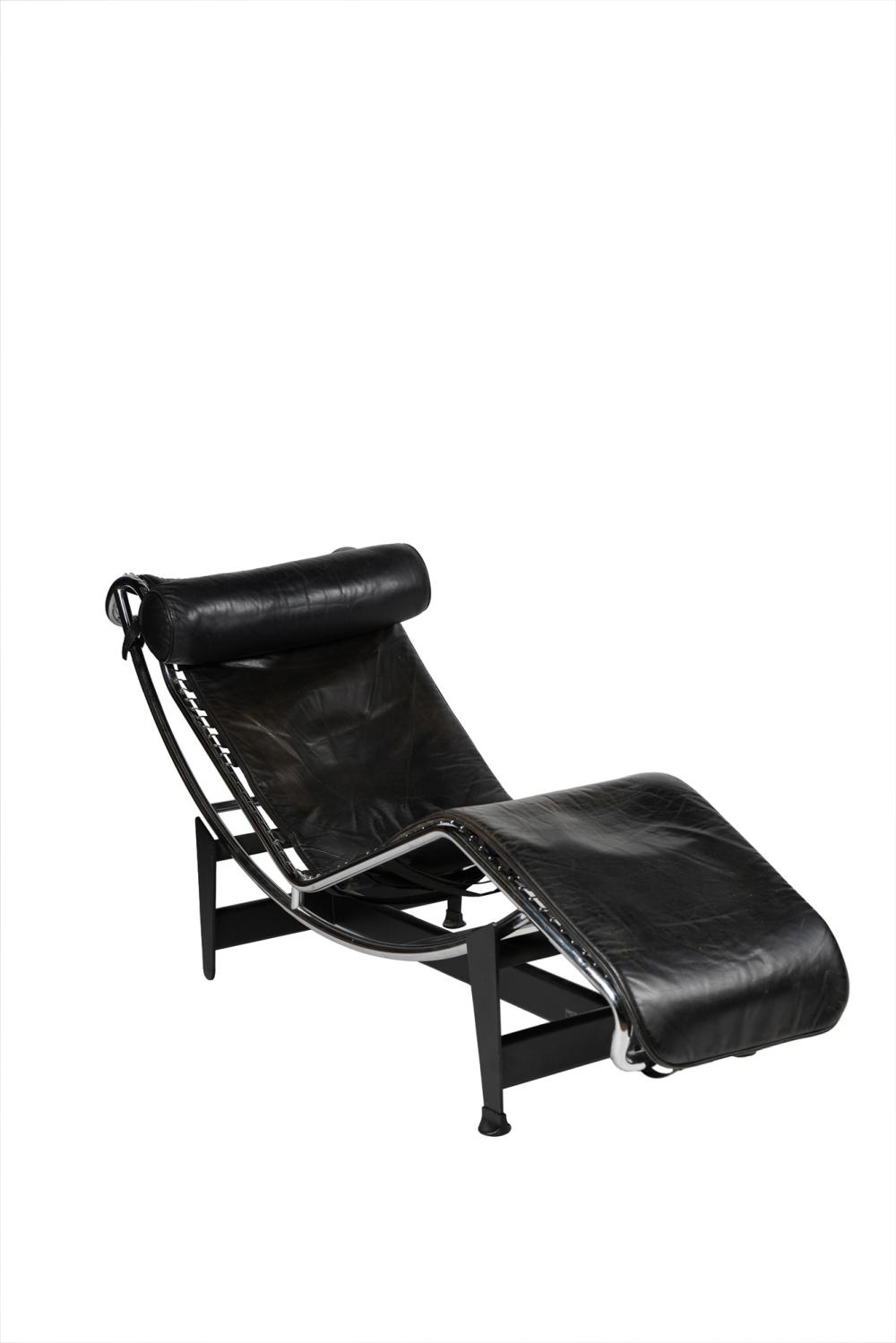 Appraisal: LE CORBUSIER LC LOUNGE CHAIRmanufactured by Cassina impressed Cassina with