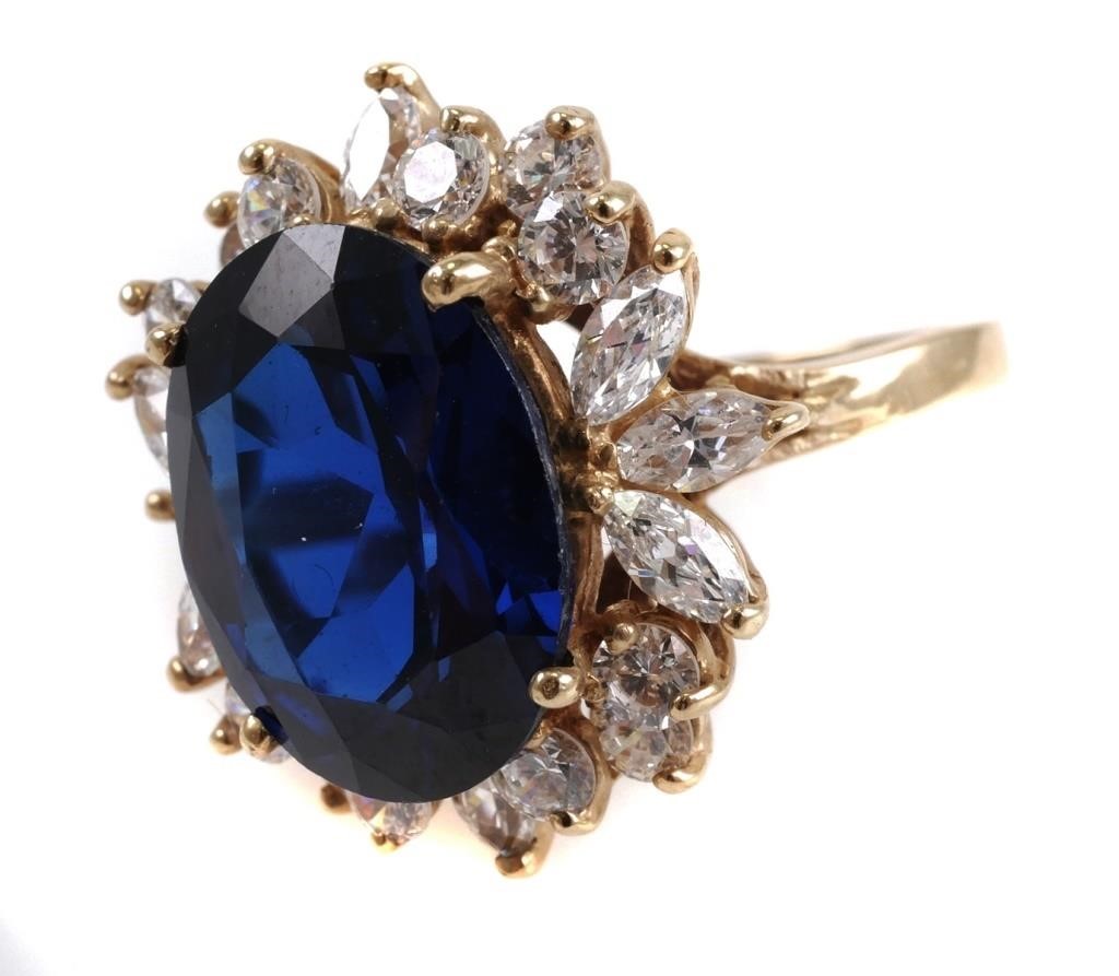 Appraisal: k Gold lady's ring with oval cut blue solitaire synthetic