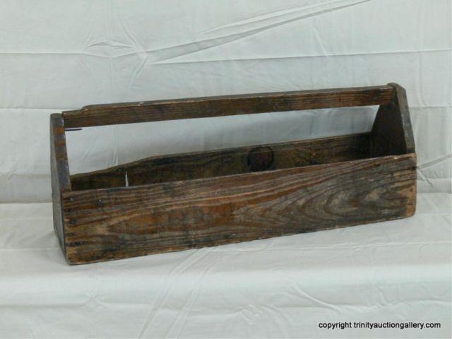 Appraisal: Primitive Carpenter's Saw Tool Box - made of vintage old