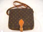 Appraisal: A Louis Vuitton shoulder bag x cm deep