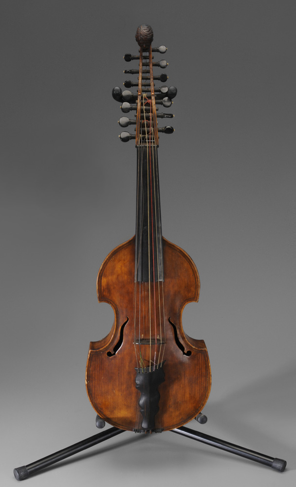 Appraisal: Viola D'Amore possibly Danish flame soundhol