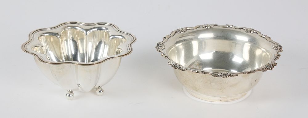 Appraisal: Two Sterling Silver Small Bowls Two Sterling Silver Small Bowls