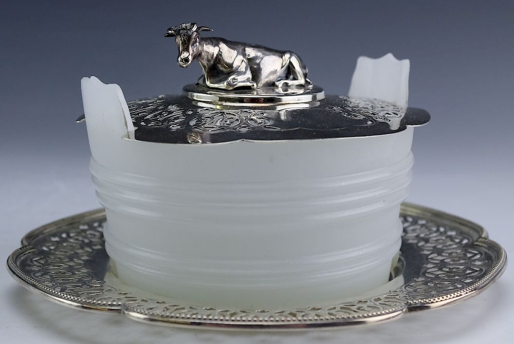 Appraisal: c HW Co English Sterling Sliver Cow Butter Dish Henry