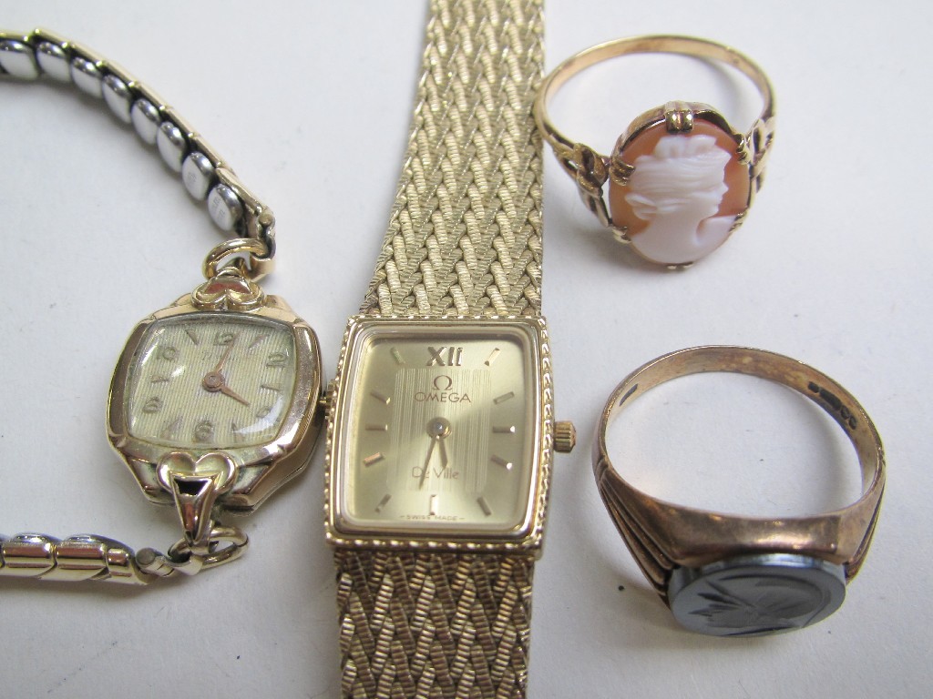 Appraisal: Lot comprising a ladies rolled gold Omega wrist watch ct