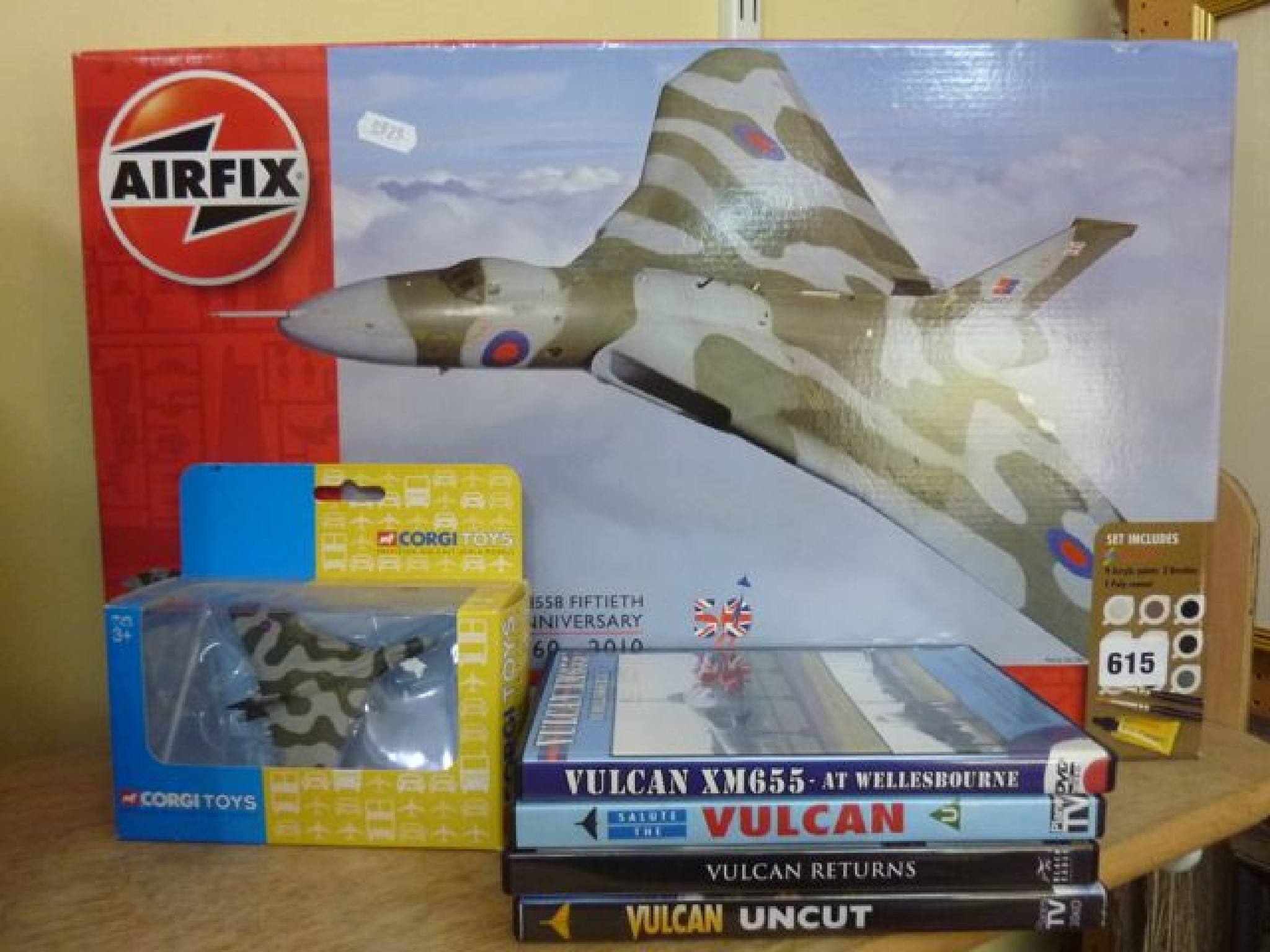 Appraisal: A boxed Airfix model Avro Volcan B MK XH seven