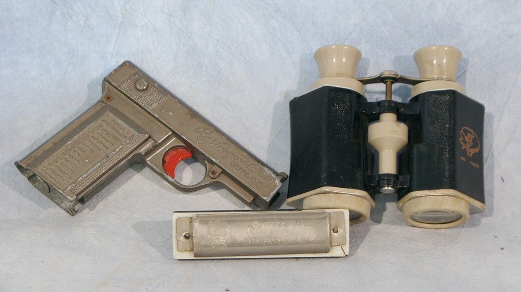 Appraisal: Roy Rogers Signal Gun with Morse code missing some parts