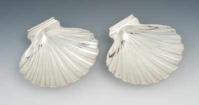 Appraisal: A Pair of Shell Shape Sterling Silver Dishes Gorham Measuring