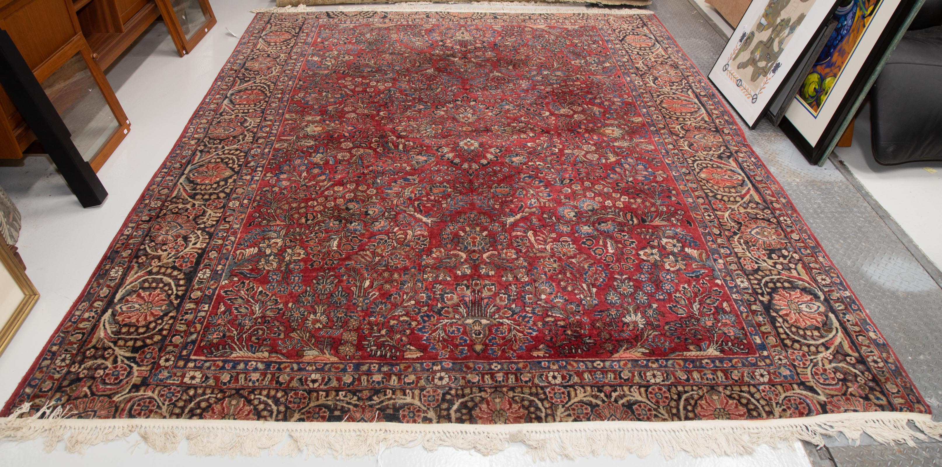 Appraisal: SEMI-ANTIQUE SAROUK RUG PERSIA X Second quarter- th century hand-knotted