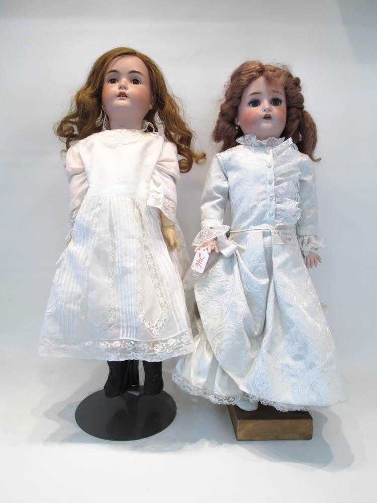 Appraisal: TWO GERMAN BISQUE HEAD DOLLS including a Simon Halbig Kammer