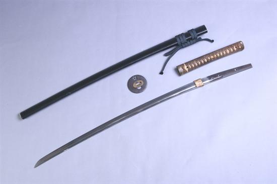 Appraisal: JAPANESE LONG SWORD KATANA Koto period Pre Fully mounted blade