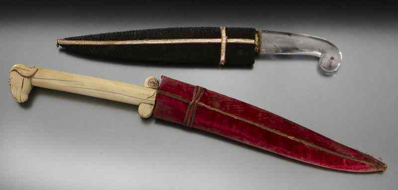 Appraisal: Damascus blade Mughal daggers International buyers should note that several