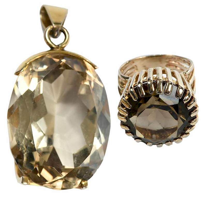 Appraisal: Two Pieces kt Smoky Quartz Jewelry pendant oval smoky quartz