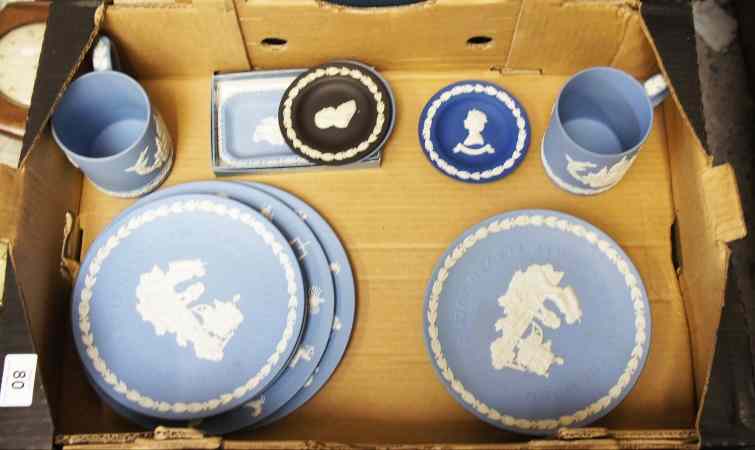 Appraisal: A collection of Wedgewood Jasperware in various colours to include