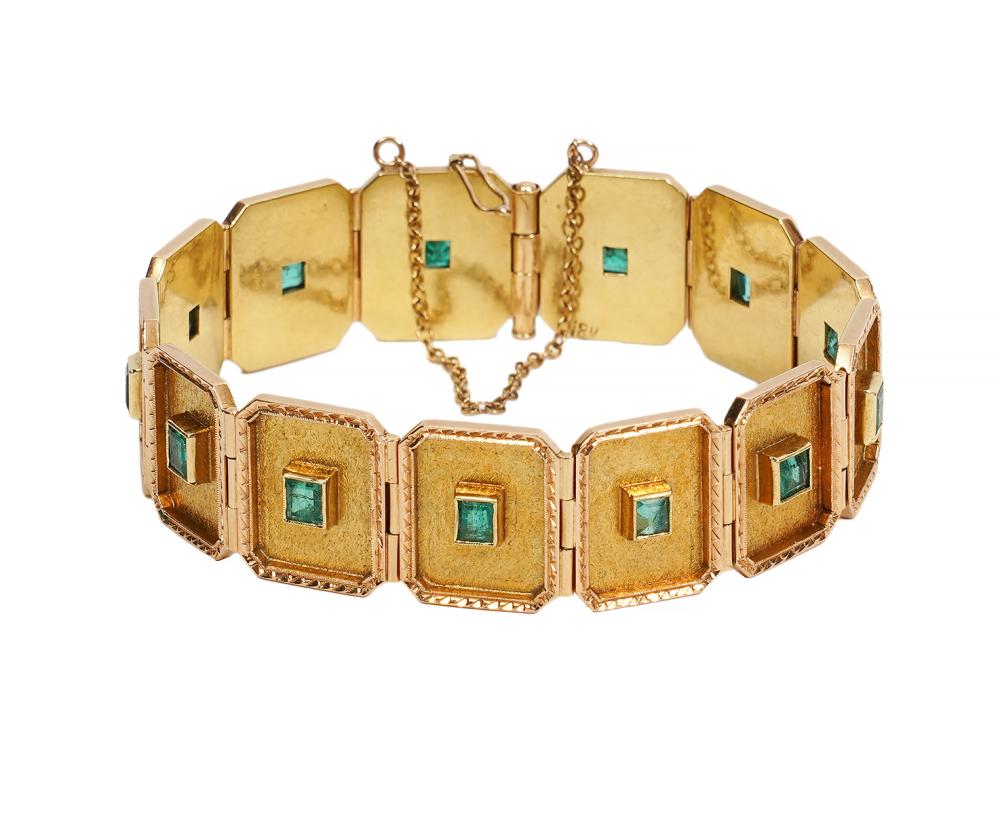 Appraisal: K YG EMERALD LINK BRACELETContemporary style K yellow gold emerald