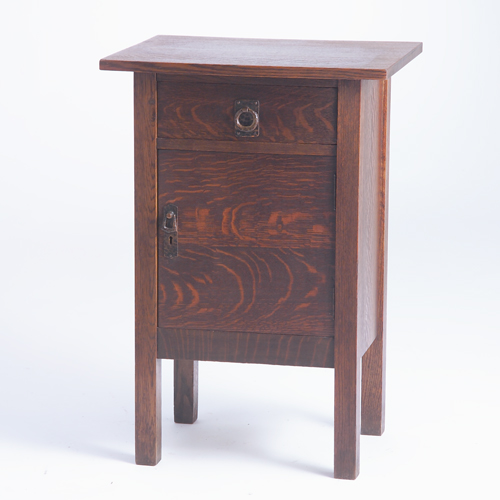 Appraisal: LIFETIME Cellarette with a single drawer over a cabinet door