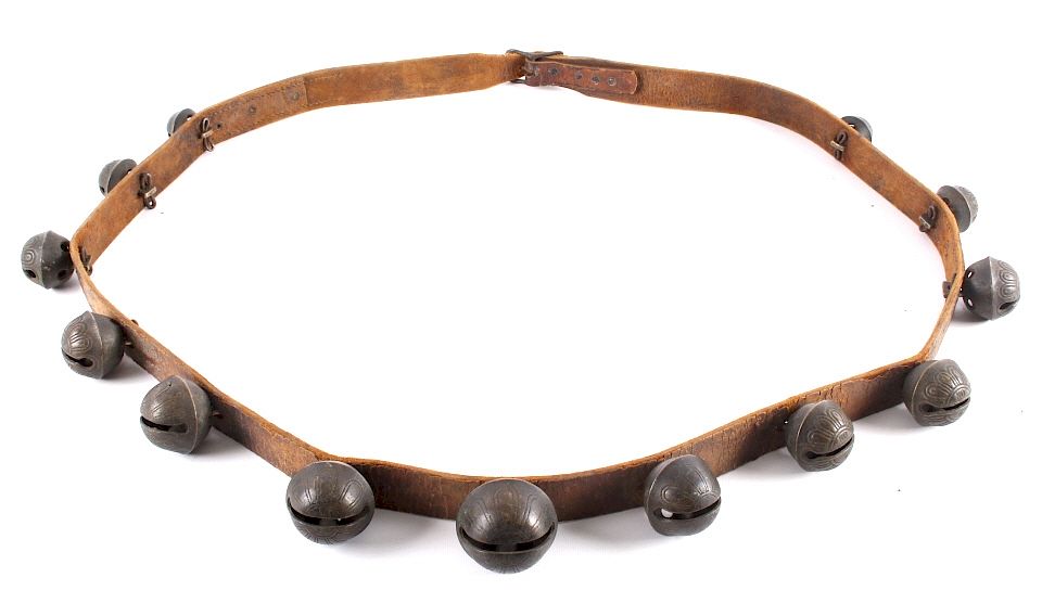 Appraisal: Large Antique Sleigh Bells on Leather Collar For sale in