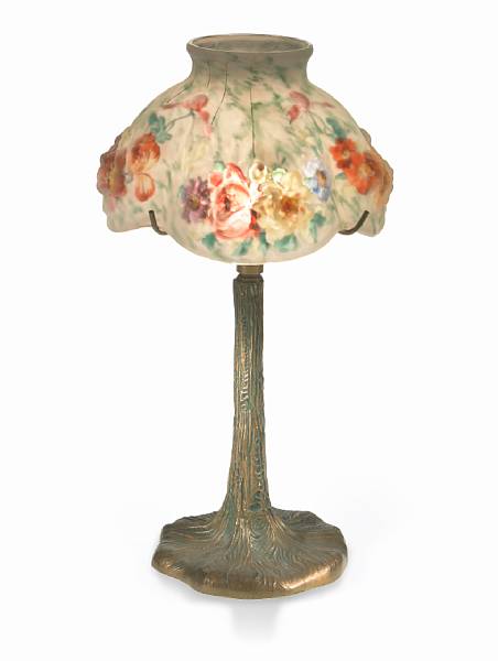 Appraisal: A Pairpoint interior-painted puffy glass boudoir lamp early th century