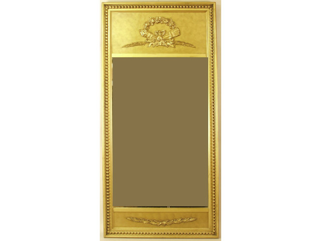 Appraisal: Fine gold leaf antique style wall mirror Estimate -