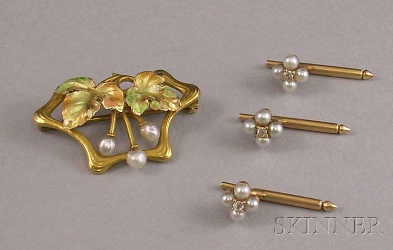 Appraisal: kt Gold Enamel and Pearl Art Nouveau Style Pin together