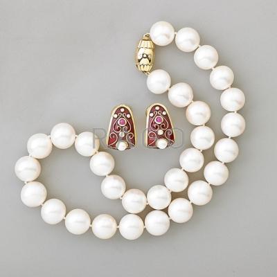 Appraisal: ASSEMBLED SUITE WHITE PEARL AND GOLD JEWELRY strand of pearls