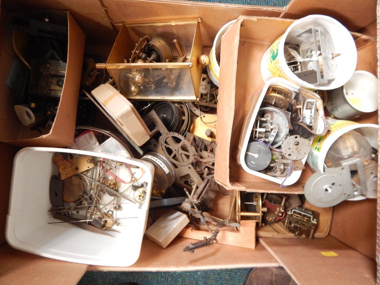 Appraisal: Various part clock and watch workings components etc part pocket