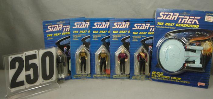 Appraisal: Lot of Star Trek Galoob Figures and ship mint on