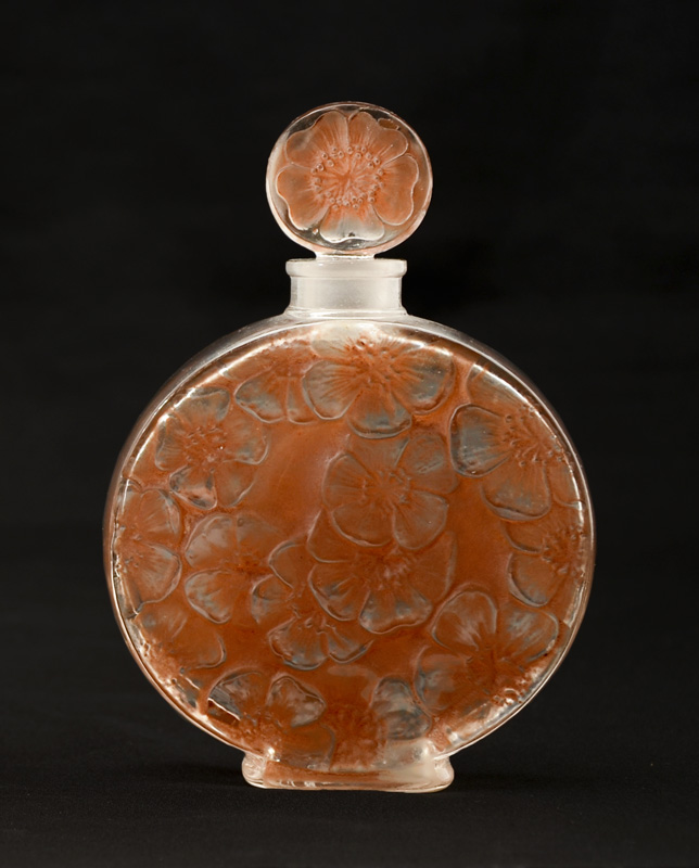 Appraisal: R LALIQUE VOLNAY CHYPRE AMBRE PERFUME BOTTLE Circa 's floral