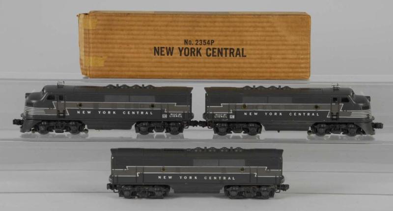 Appraisal: Lionel O-Gauge New York Central ABA F Units Description American