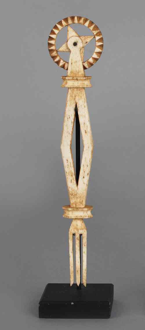 Appraisal: American sailor carved bone pie crimper early mid th c