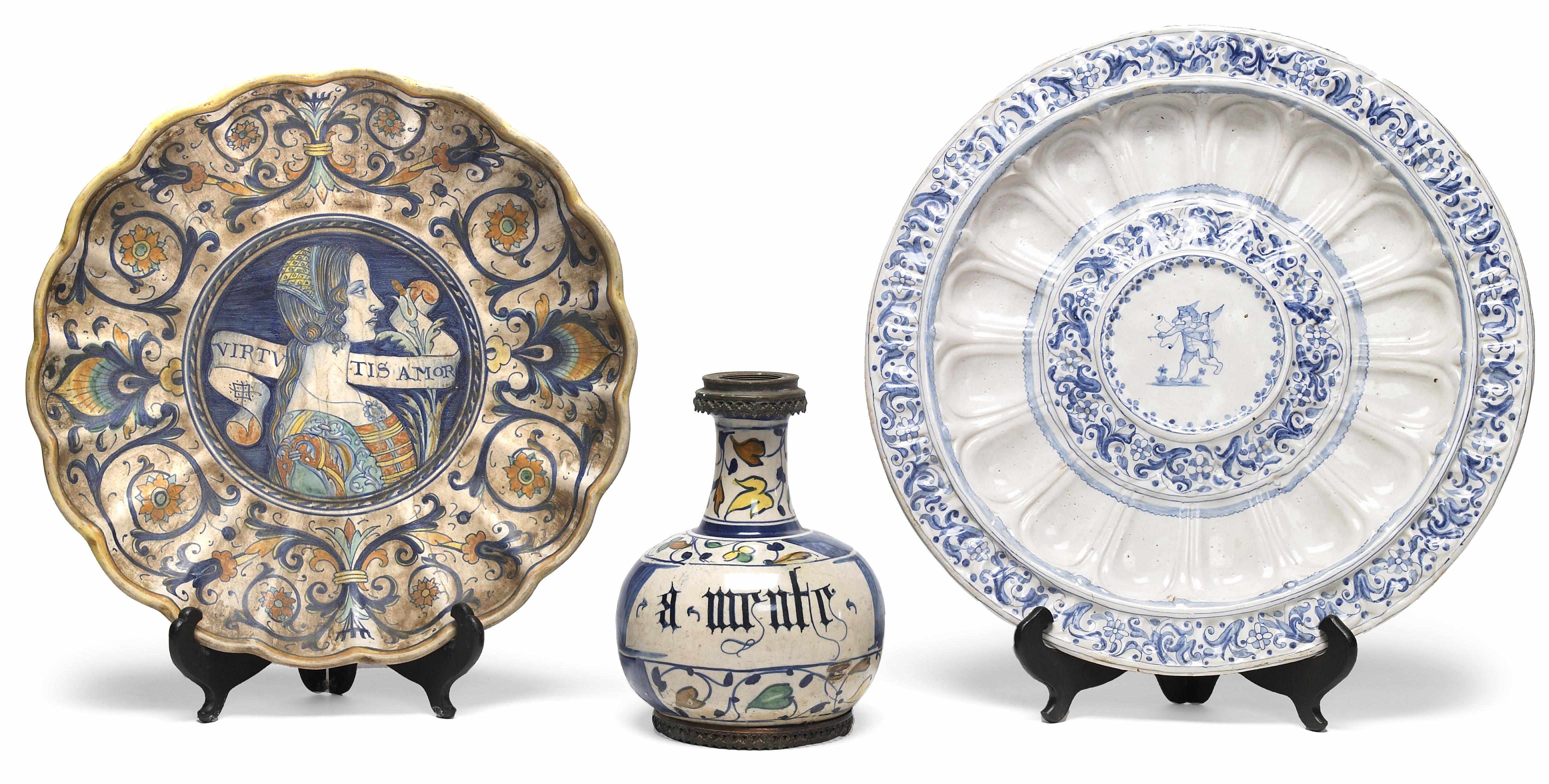 Appraisal: A group of three Italian maiolica style table items late